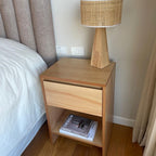 Mesa de luz Multiplaca Eucalipto Blonde