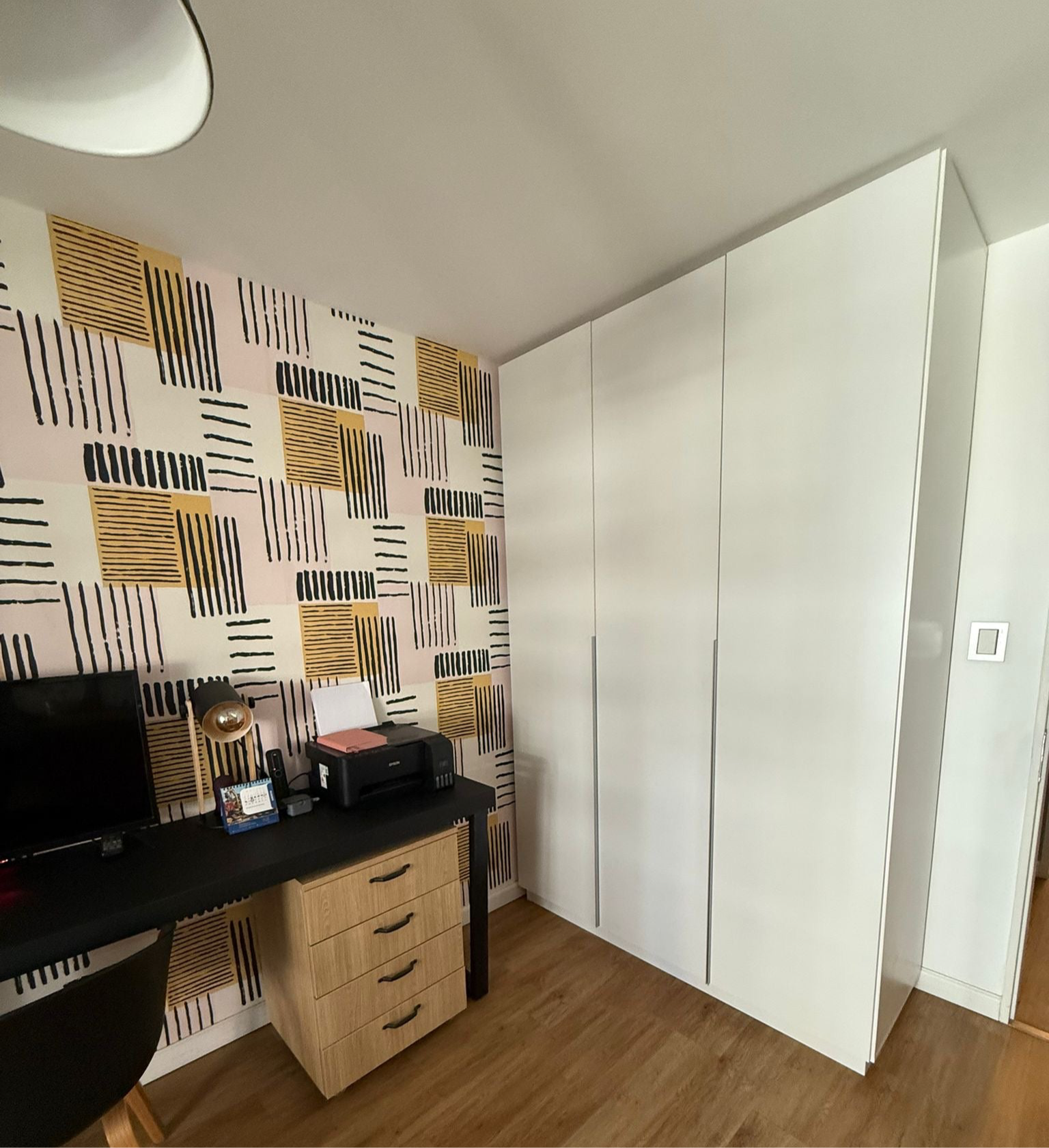 Placard Blanco 140 x 230 x 55
