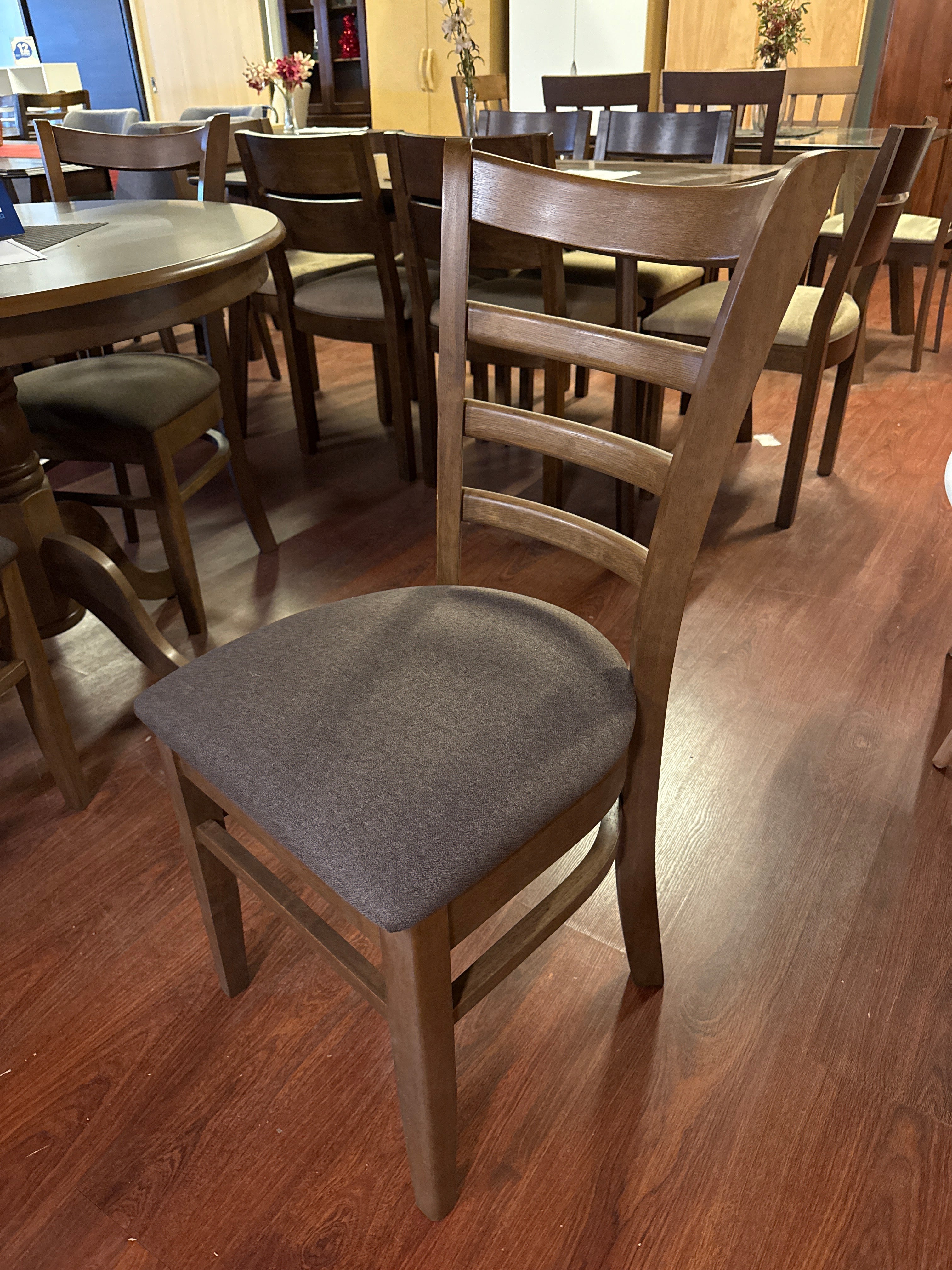 Juego de comedor SOE (Stock)